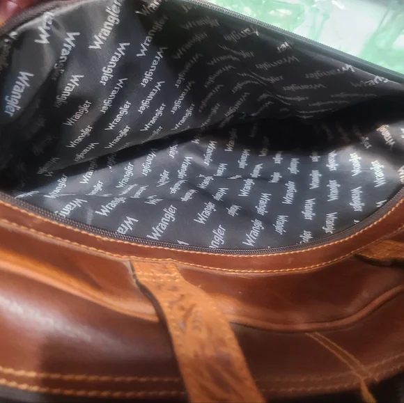 Vintage Wrangler Two-tone Leather Laptop Bag Briefcase Tooled Silver Buckles - Picture 7 of 8